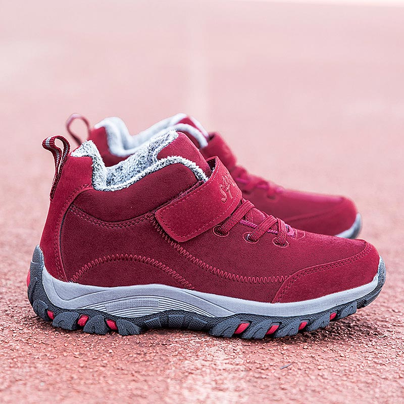 short winter sports shoes for  - Yoga Fitness First incelemesi ve fiyatı